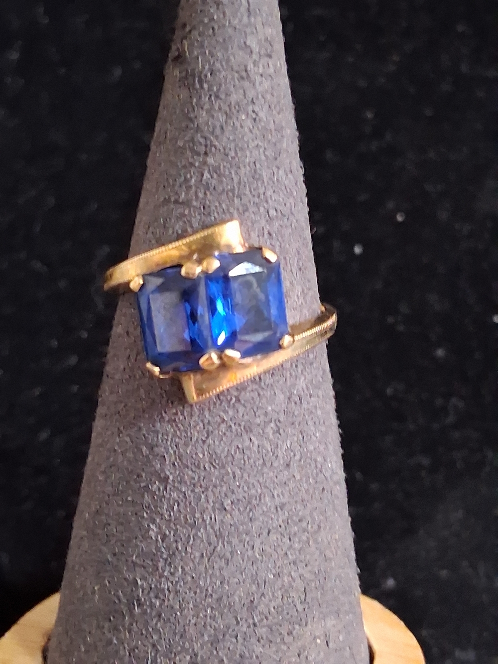 Vintage 10K Yellow Gold Blue Sapphire Toi et Moi Bypass Ring Sz 7
